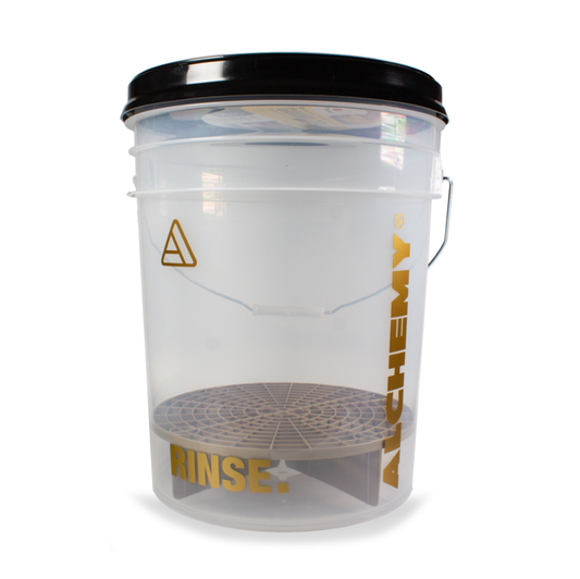 Alchemy Clear Rinse Bucket With Screw Lid & Gold Grit Guard